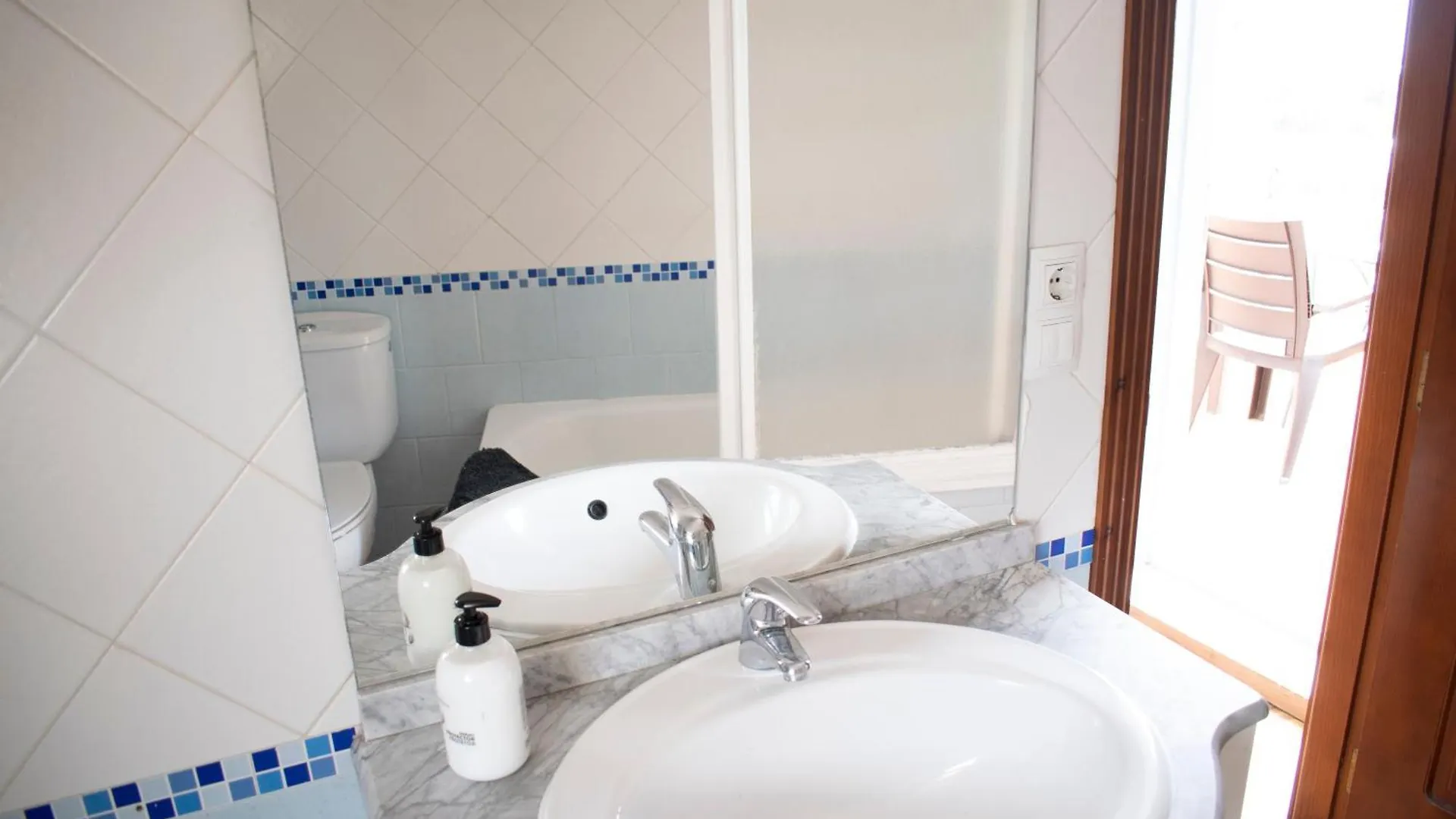 公寓 La Cizana Duplex By Holiday Homes Malaga 托雷莫利诺斯 西班牙